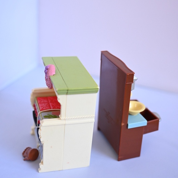 Fisher-Price Loving Family Kitchen and Bathroom Vanity Set- Tested, Sound works! - Picture 11 of 12